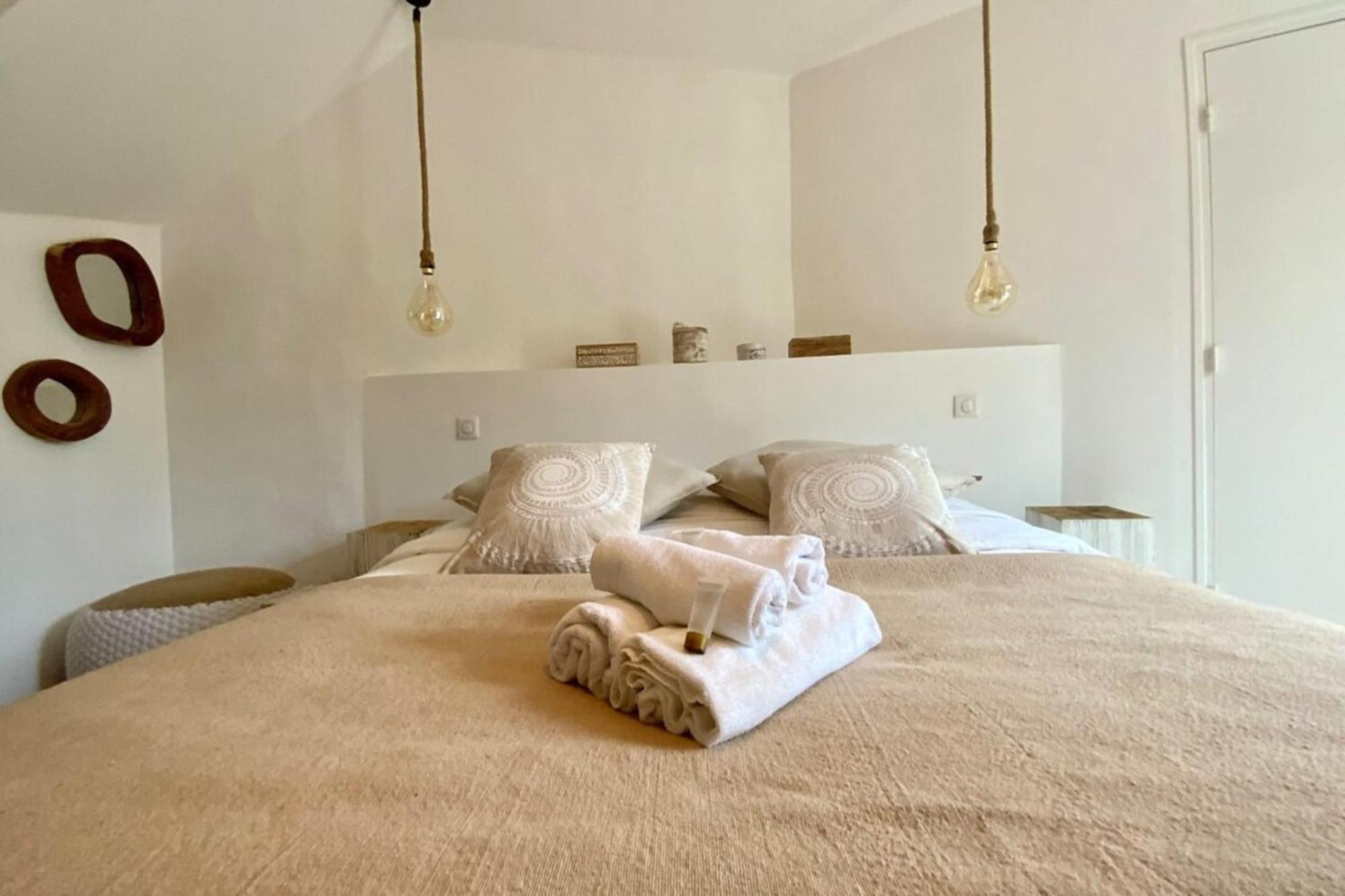 Casa Angel -Villa bohème avec piscine et clim ! Vauvert Extérieur photo